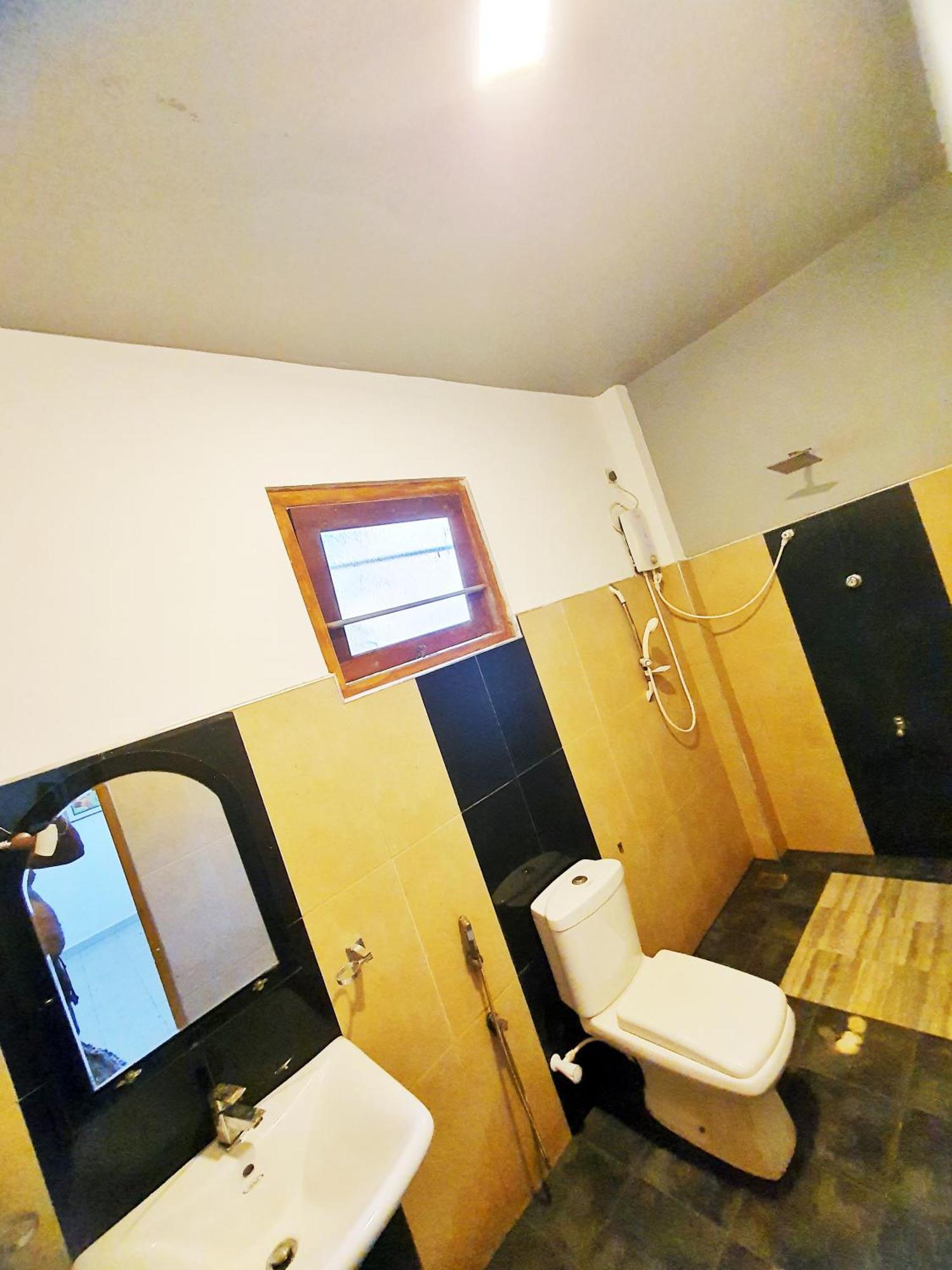 Hill House Guest Hotel Mirissa Room photo
